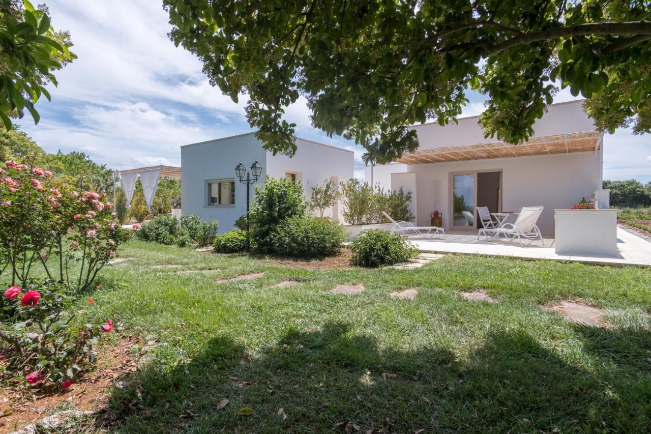 Tenuta Donnanna Agriturismo&Glamping Galatone Exterior foto