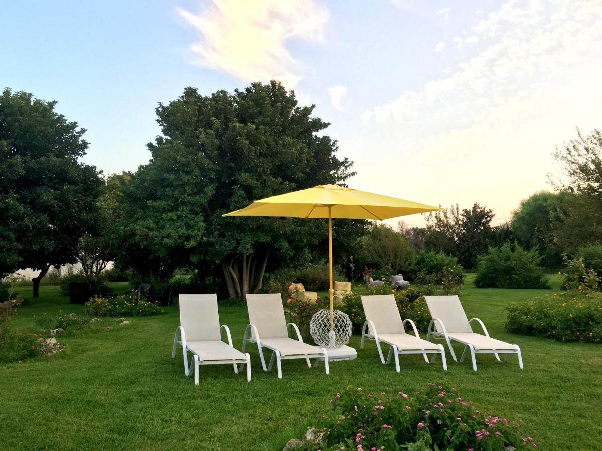 Tenuta Donnanna Agriturismo&Glamping Galatone Exterior foto