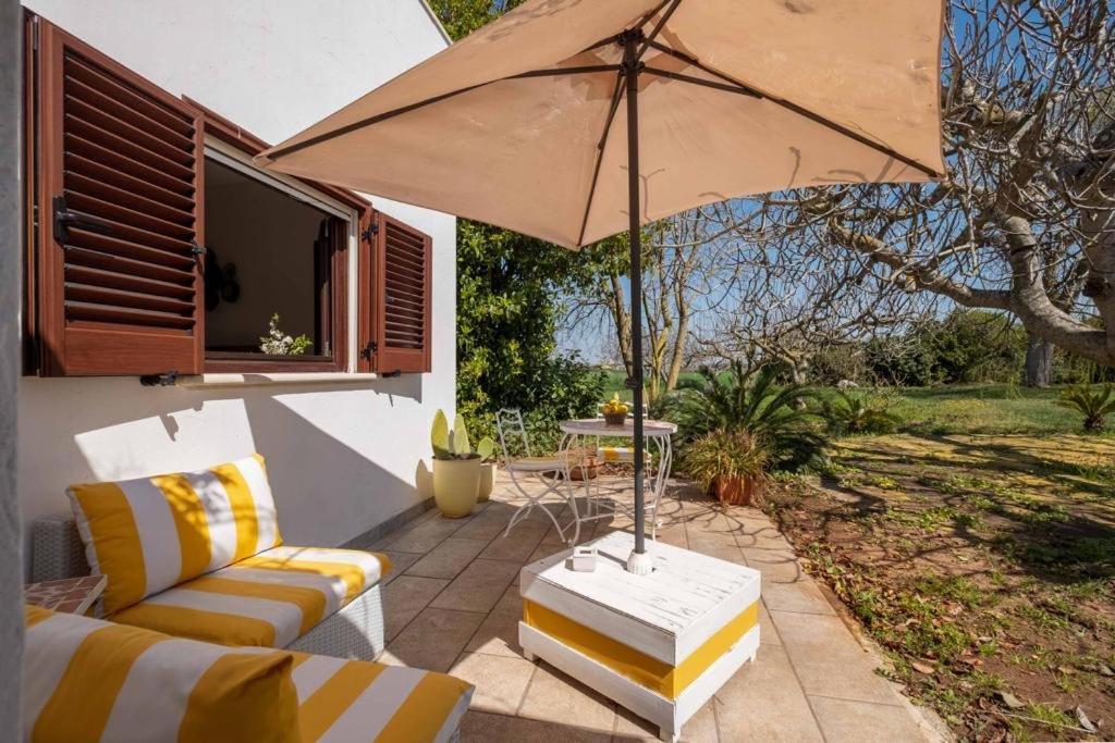 Tenuta Donnanna Agriturismo&Glamping Galatone Exterior foto