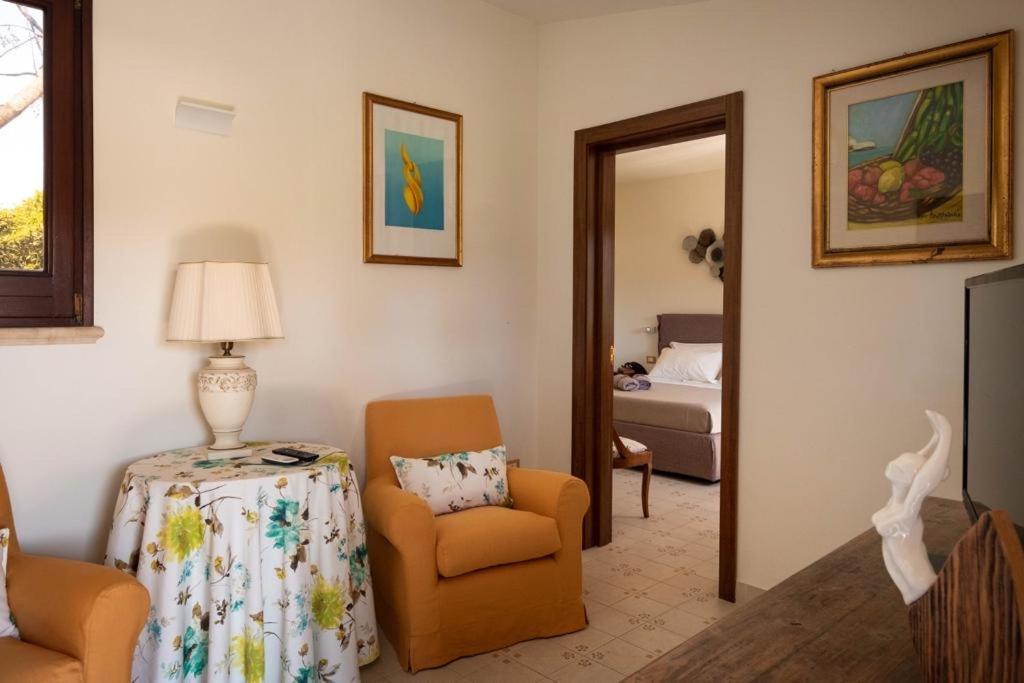 Tenuta Donnanna Agriturismo&Glamping Galatone Exterior foto